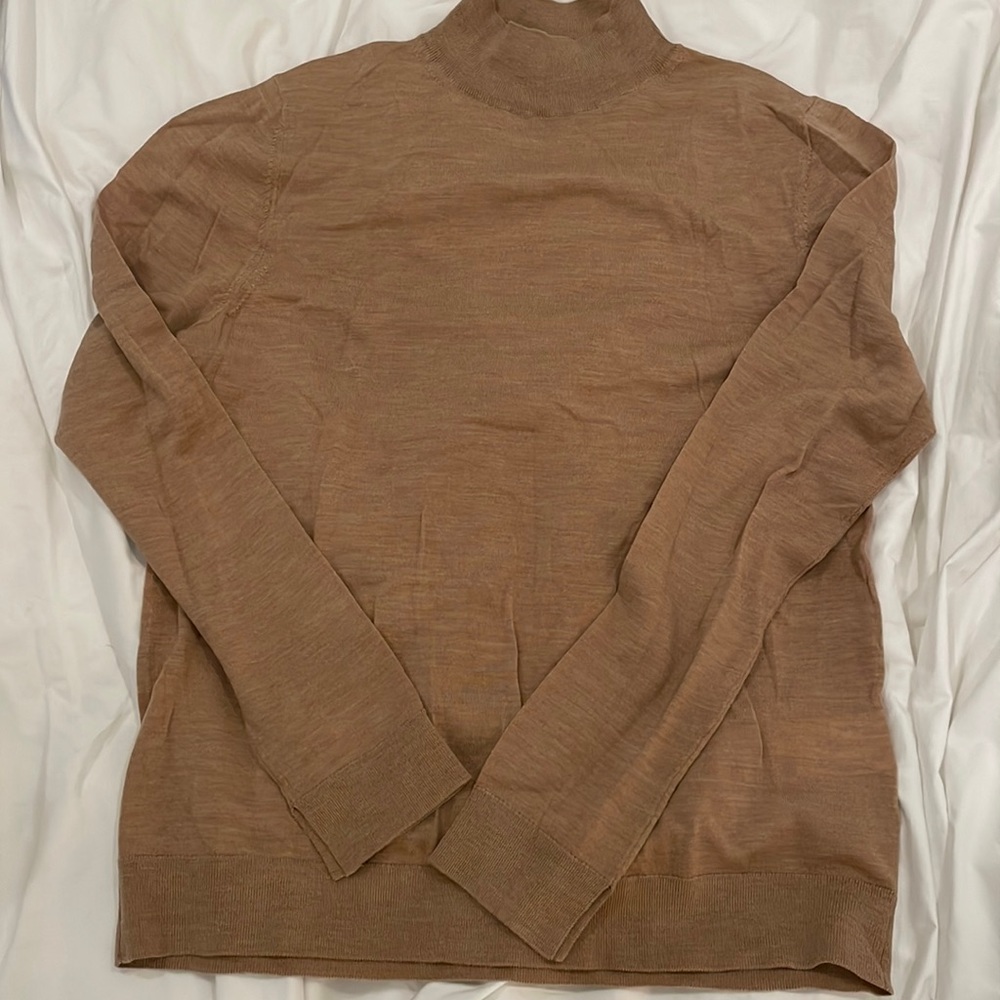 NWOT Boss Camel Mock Neck Turtleneck